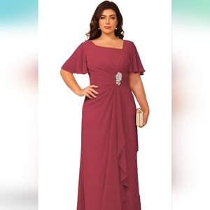 Elegant Burgundy Evening Dress